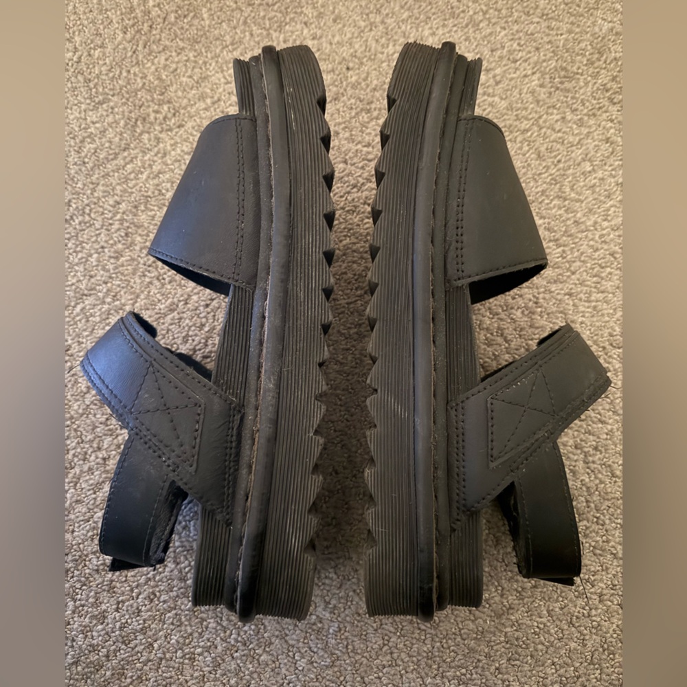 Dr. Marten’s Voss Black Leather Sandals - Size 10